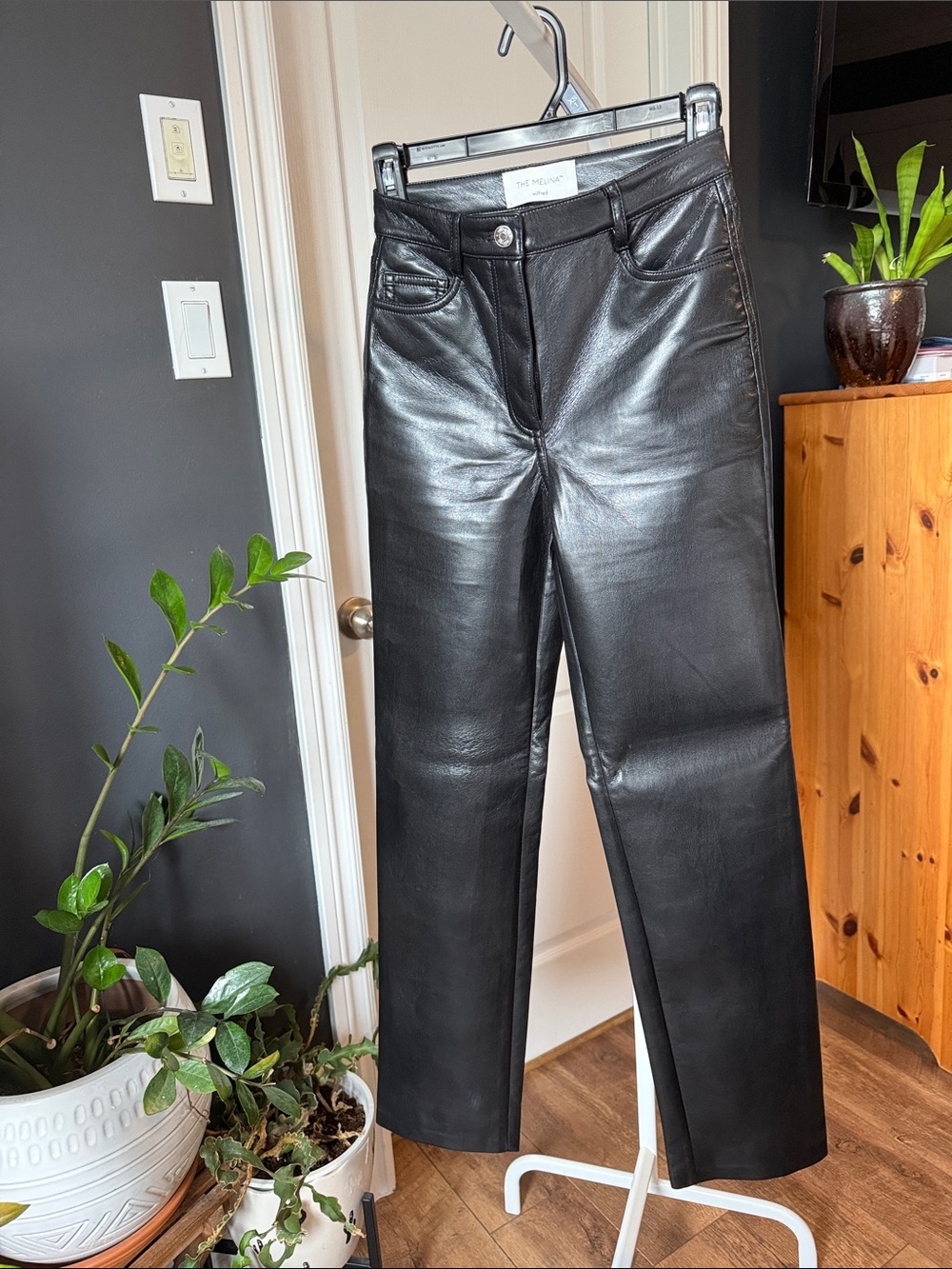 Wilfred Melina Faux Leather Straight-Leg Pants